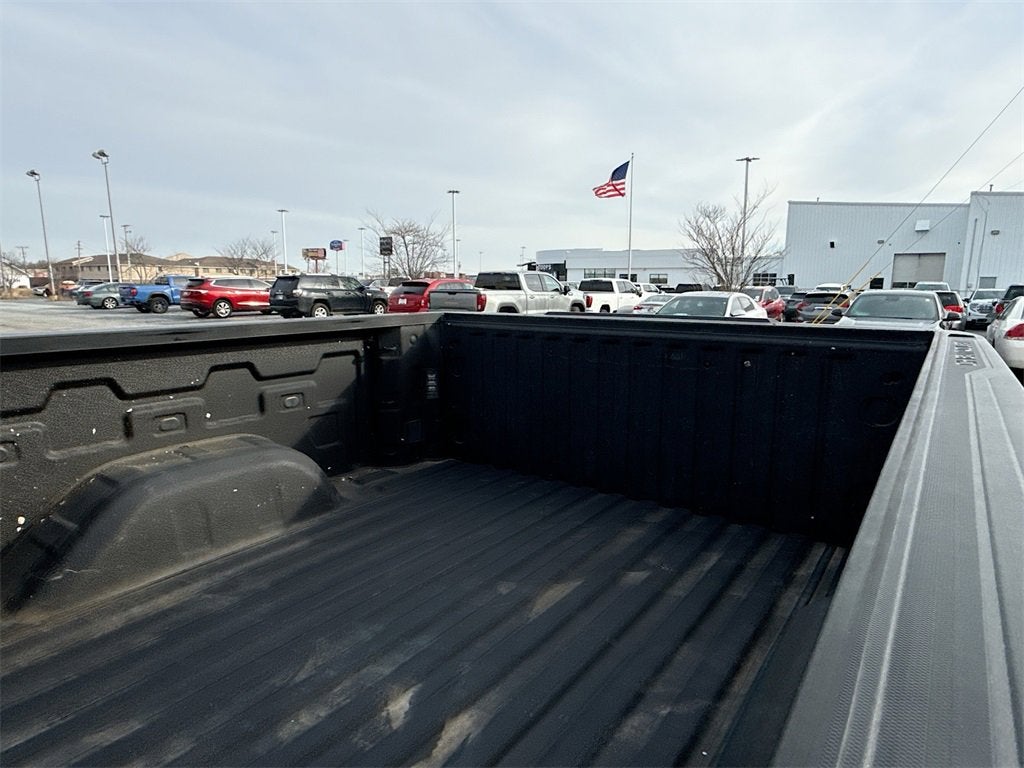 2020 Chevrolet Silverado 1500 Custom