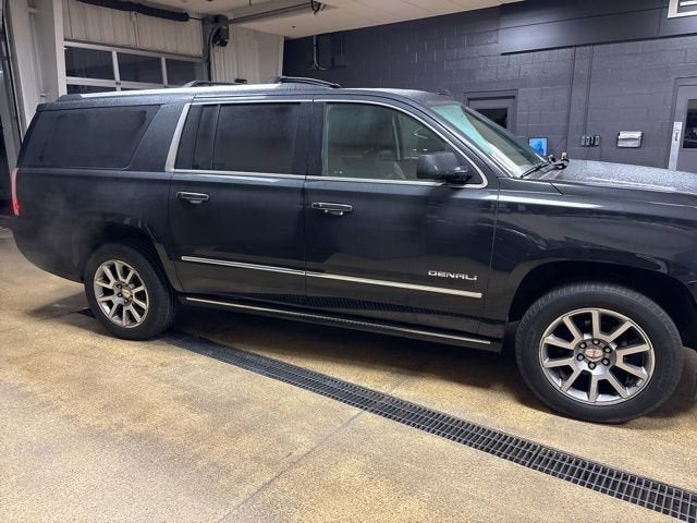 2020 GMC Yukon XL Denali