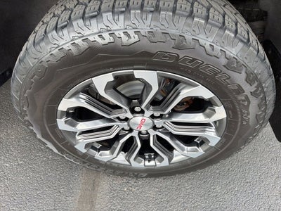 2023 GMC Canyon Denali