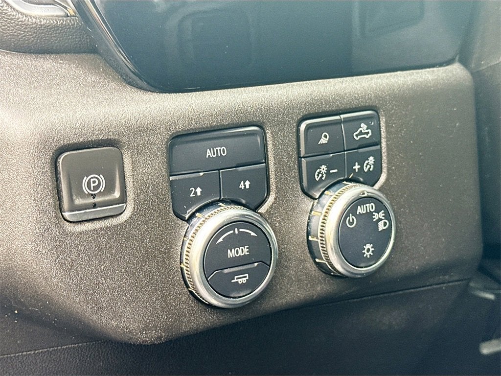 2024 GMC Sierra 1500 SLE