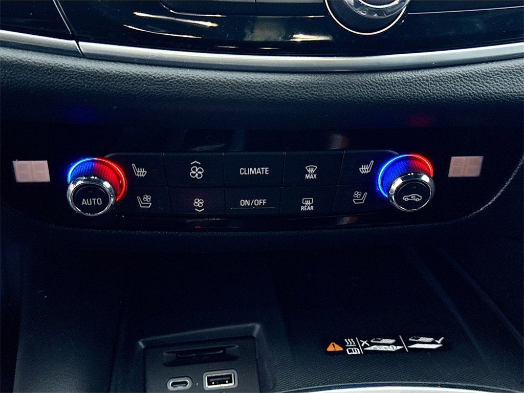 2022 Buick Enclave Avenir