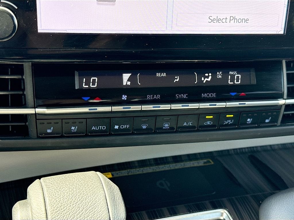 2023 Toyota Sienna Limited