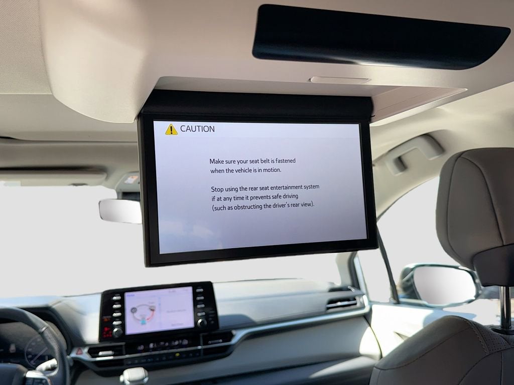 2023 Toyota Sienna Limited