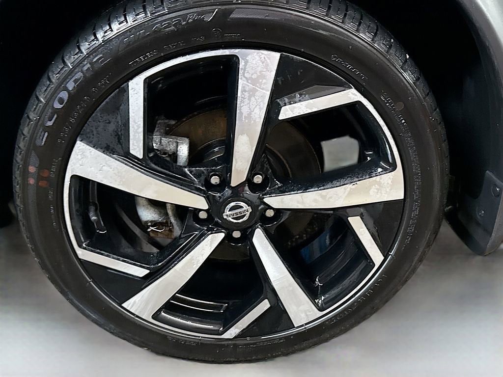 2022 Nissan Rogue Sport SL