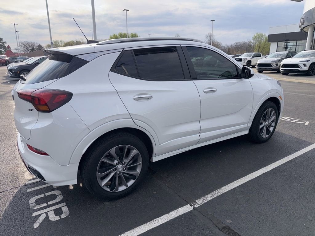 2022 Buick Encore GX Select