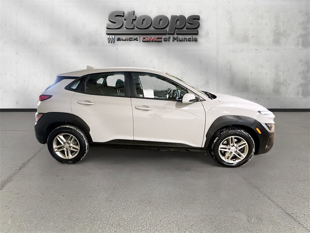 2022 Hyundai Kona SE