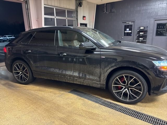 2019 Audi Q8 Prestige