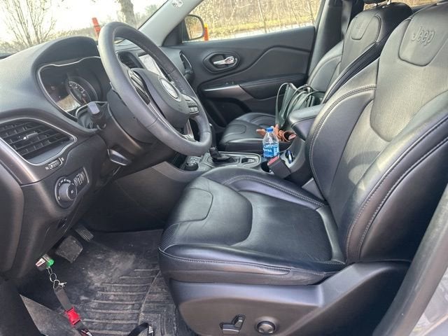 2022 Jeep Cherokee Latitude Lux 4x4