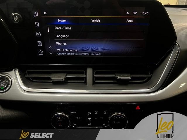 2024 Chevrolet Trax LT