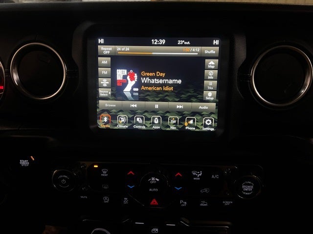 2022 Jeep Wrangler Unlimited Sahara 4x4