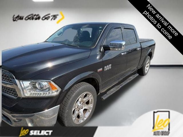 2018 RAM 1500 Laramie Crew Cab 4x4 6'4' Box