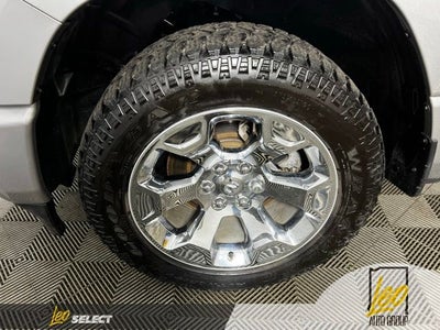 2022 RAM 1500 Big Horn Crew Cab 4x4 5'7' Box