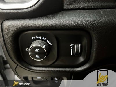 2022 RAM 1500 Big Horn Crew Cab 4x4 5'7' Box