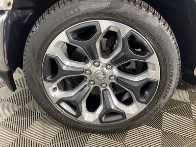 2022 RAM 1500 Limited Crew Cab 4x4 5'7' Box