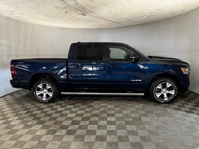 2023 RAM 1500 Laramie Crew Cab 4x4 5'7' Box