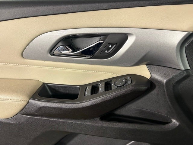 2023 Chevrolet Traverse FWD LS