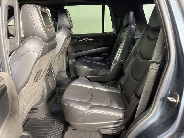 2019 Cadillac Escalade Platinum