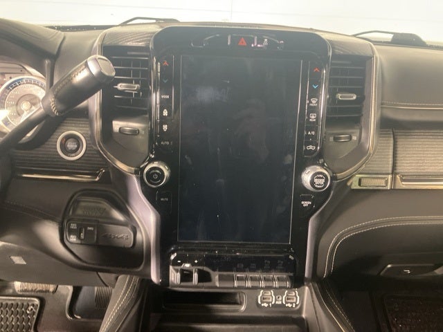 2020 RAM 2500 Limited Crew Cab 4X4 6'4' Box