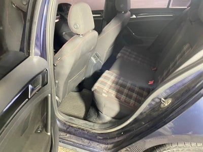 2015 Volkswagen Golf GTI 2.0T S 4-Door