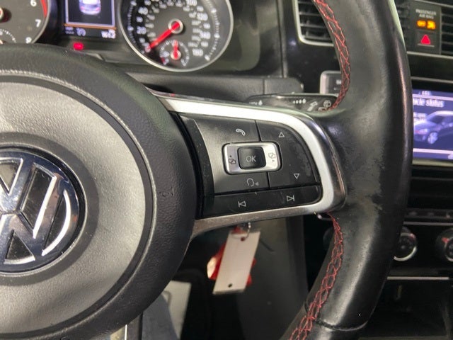 2015 Volkswagen Golf GTI 2.0T S 4-Door