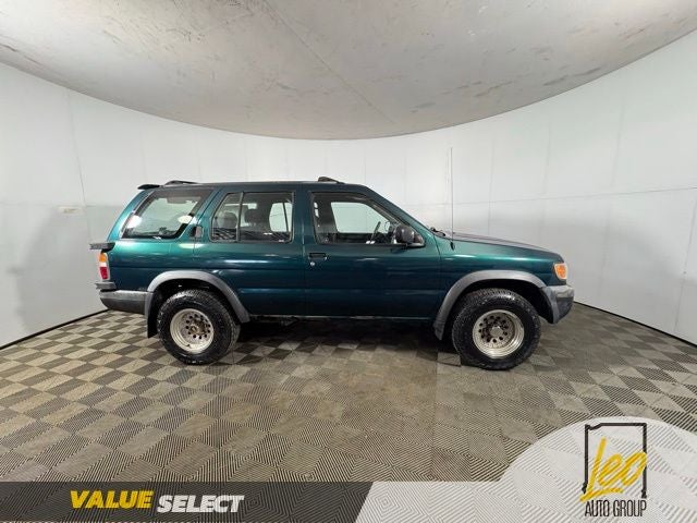 1997 Nissan Pathfinder Base