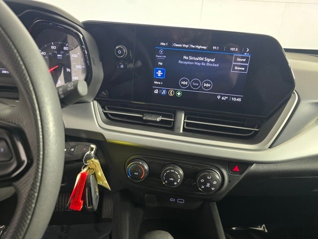 2025 Chevrolet Trax FWD LS