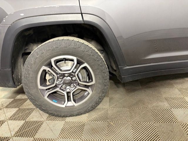 2022 Jeep Grand Cherokee Trailhawk 4xe