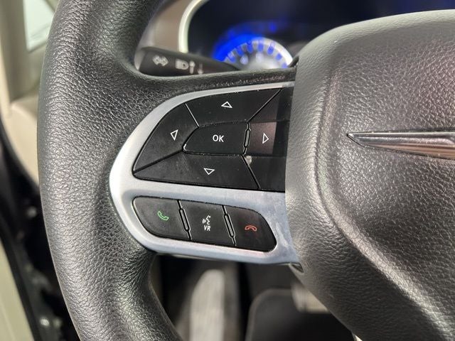 2021 Chrysler Voyager LXI