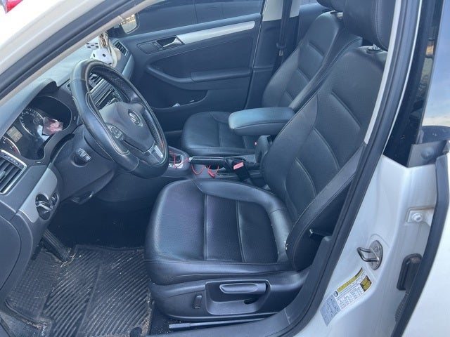 2013 Volkswagen Jetta 2.5L SE Convenience & Sunroof
