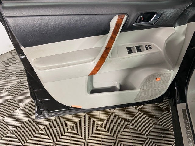 2012 Toyota Highlander Limited