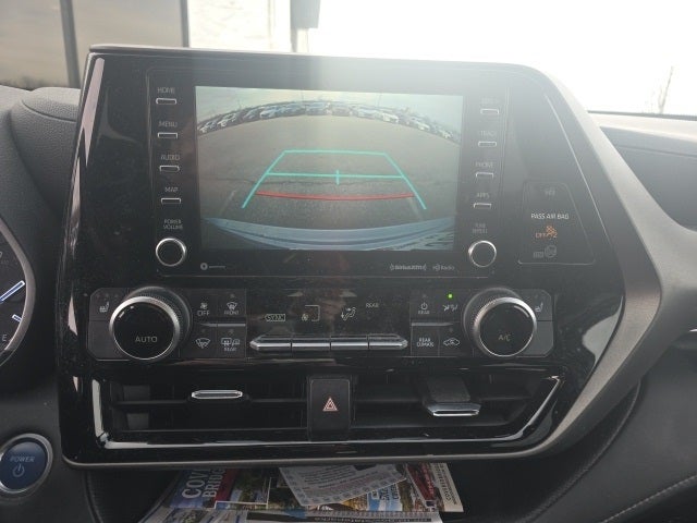 2020 Toyota Highlander Hybrid XLE