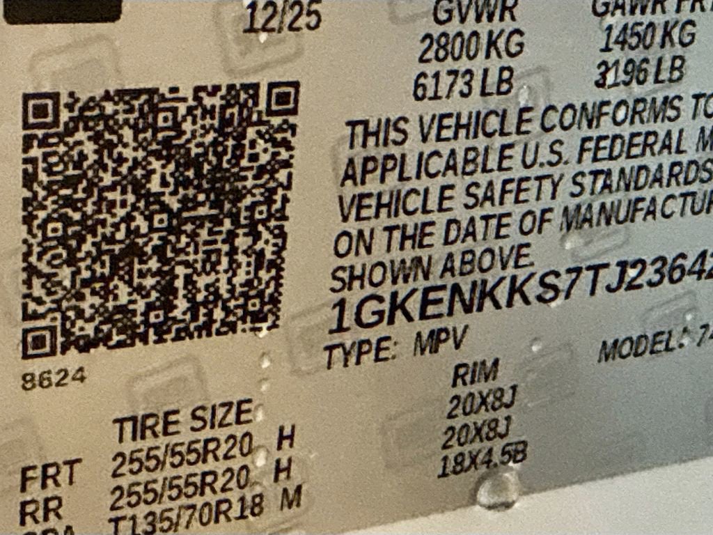 2026 GMC Acadia Elevation