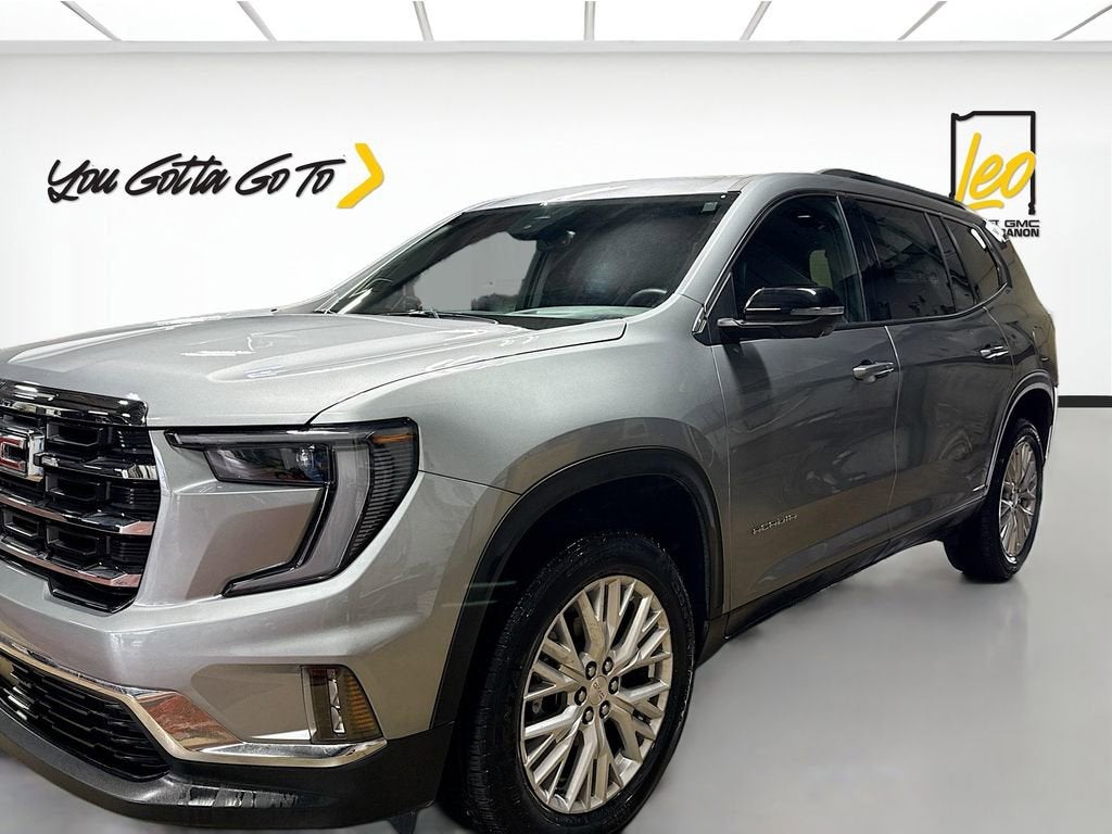 2025 GMC Acadia Elevation