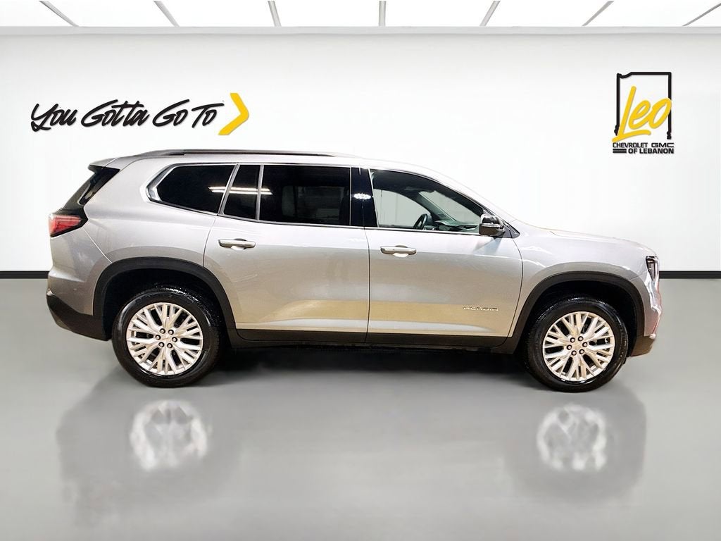 2025 GMC Acadia Elevation