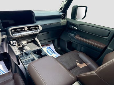 2024 Toyota Land Cruiser 4WD (Natl)