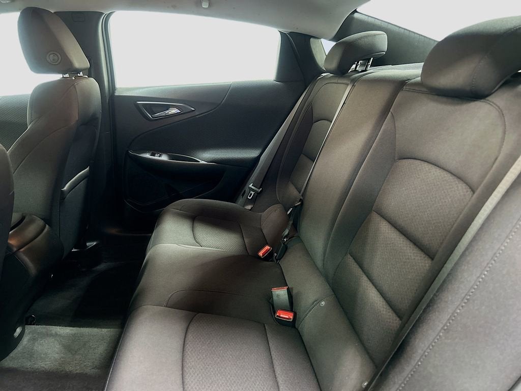 2022 Chevrolet Malibu LS