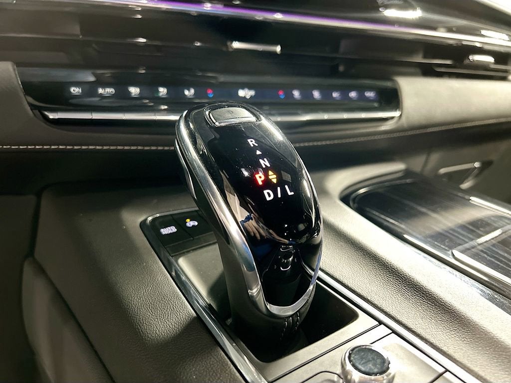 2023 Cadillac Escalade Sport