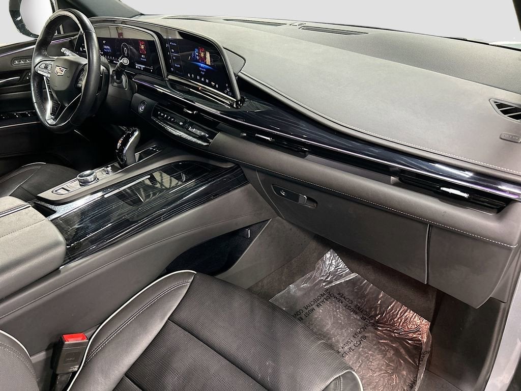 2023 Cadillac Escalade Sport