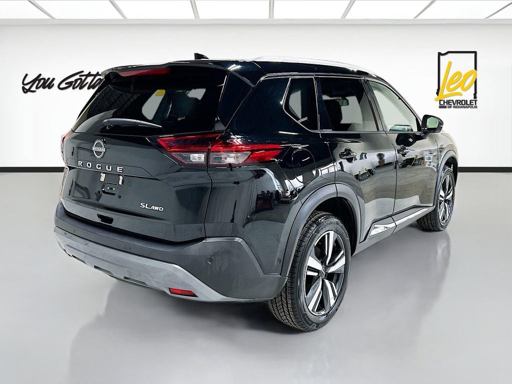 2023 Nissan Rogue SL