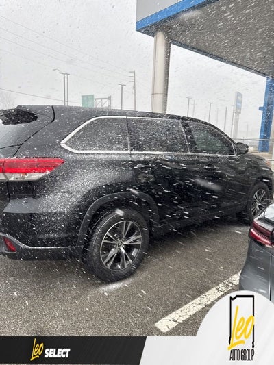 2019 Toyota Highlander LE