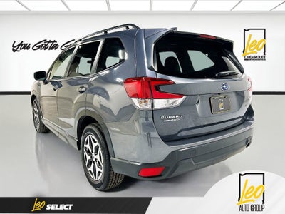 2023 Subaru Forester Premium